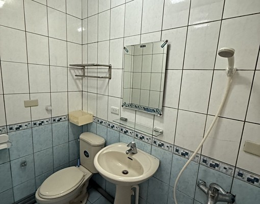 【獨立洗衣機】金山街中段獨立洗衣機&瓦斯熱水器採光佳套房出租 - Image 8