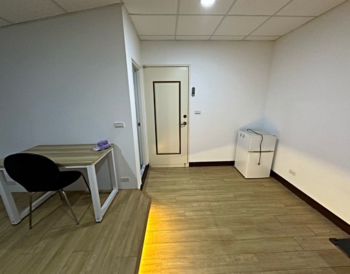 新埔捷運旁走路3分鐘獨立洗衣機 - Image 10