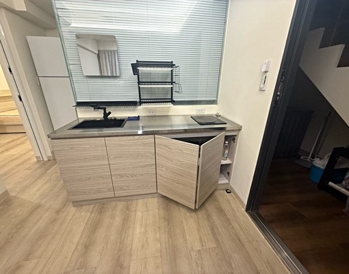 屋主自租免服務費，板橋板新捷運站，1+1房1廳1衛新裝潢 - Image 5