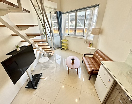 可租補✨超美挑高樓中樓✨高檔傢俱電✨獨洗陽台流理台✨乾溼分離 - Image 3