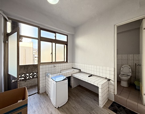 一中商圈透天3-4樓出租|可辦公可住家|租單層可談 - Image 13