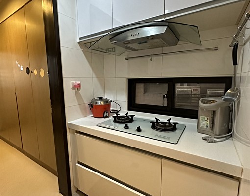 仁愛特區~近捷運~景觀套房 - Image 6