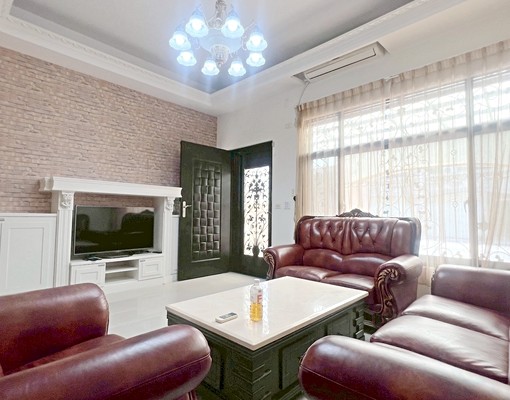 向上新光田✨絕美大四房透天別墅✨可租補戶籍✨可停雙車 - Image 1