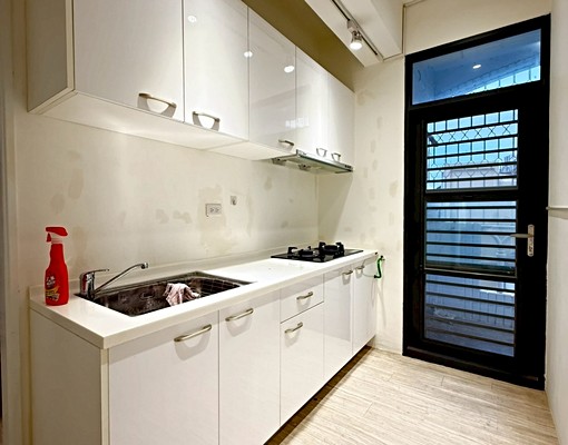 心裡只有你💫捷運站旁超美三房💫可雙租補戶籍💫家具電全配 - Image 9