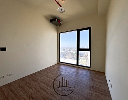 🥇|沙鹿新建案|空屋木地板|平面車位|頂樓帝王戶|高視野 - Image 1