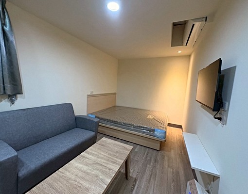 🏠台北橋🌟可開伙🌟水泥隔間🌟獨洗曬🌟裝潢新🌟包水 - Image 1