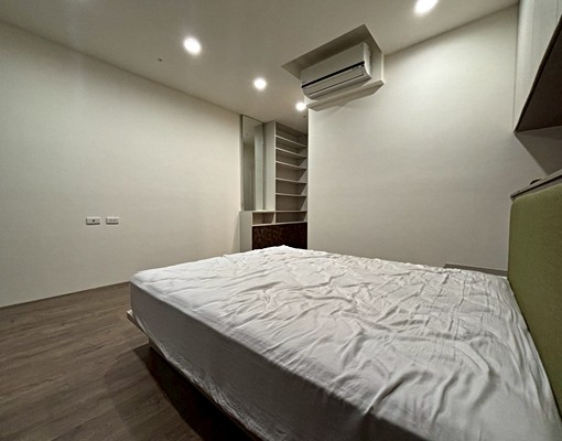 可租補不菸不寵|高檔裝潢家具齊全、超大空間|大三房平車 - Image 5