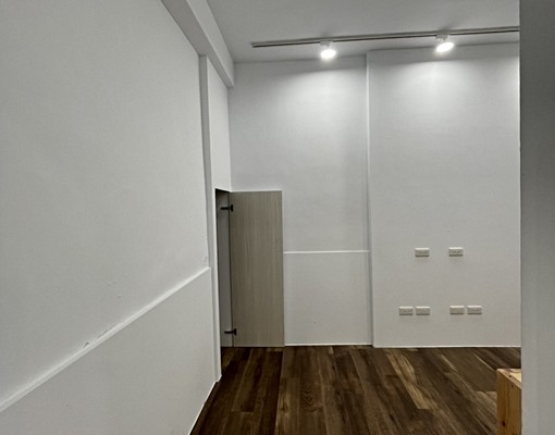 屋主自租。個人工作室首選,住辦最合宜~中醫、學士、永興商圈。 - Image 11