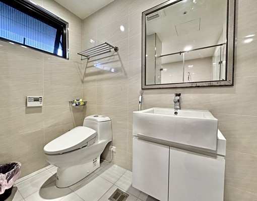 可租補-免服務費💖名軒富麗美兩房車💖五泰晴晴 - Image 5