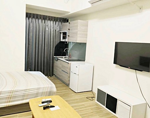 勝利國中ღ【世紀行館】美裝潢套房 - Image 1