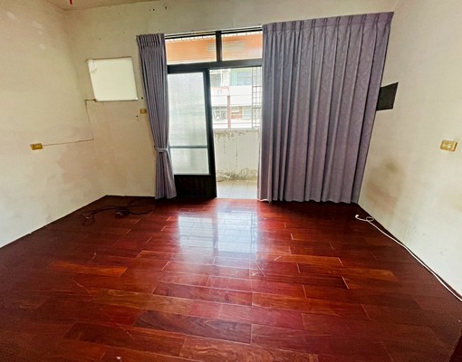 住辦皆宜,可營登,生活機能便捷,近大賣場,公園,學校,捷運 - Image 12