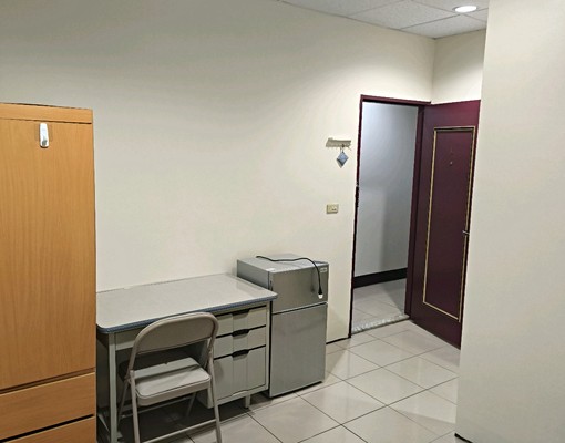 明城街學生套房 - Image 2