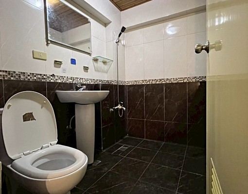 4房3廳4衛崇德商圈超大使用空間美透天 - Image 15