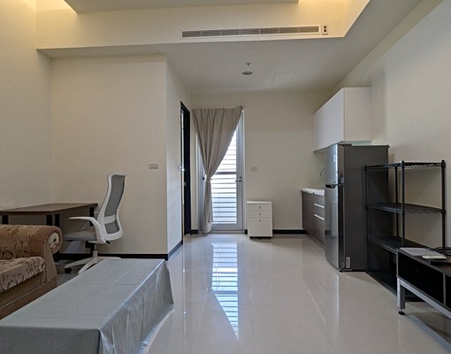 高鐵特區商務溫馨宅 - Image 3