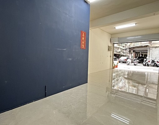 中華路商圈旁免整理門前方便停車 - Image 3