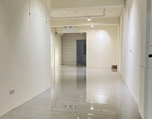 中華路商圈旁免整理門前方便停車 - Image 4