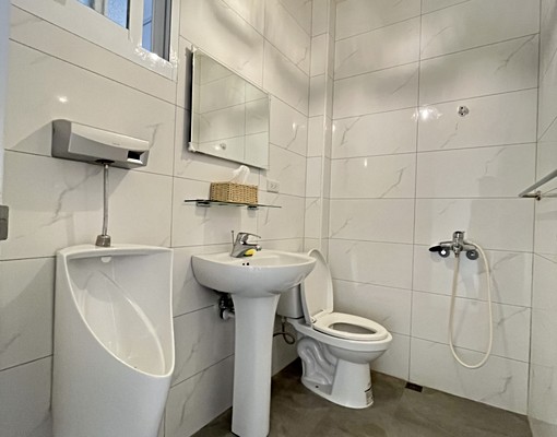 中華路商圈旁免整理門前方便停車 - Image 6