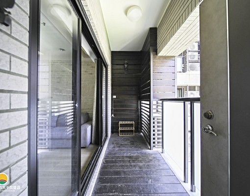 農十六|串本空間|次頂樓超亮3改2房+車位 - Image 12