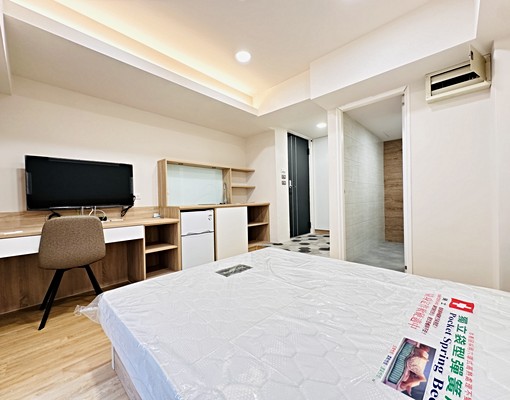 近全新整理⭐流理臺⭐獨洗曬⭐系統櫃⭐變頻冷氣 - Image 1