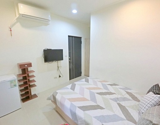 逢甲旁整棟超新可租補陽台獨洗曬衛浴開窗子母車機車好停 - Image 3