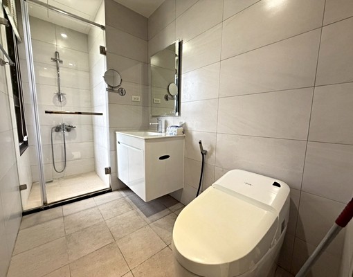 📍東區質感兩房✨近Lalaport💯平面車位🚗 - Image 10