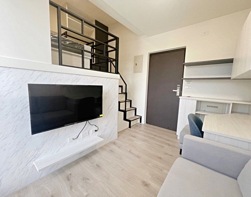 超搶手‼️全新裝潢‼️東海樓中樓大套房👍🉑租補‼️台水電 - Image 2