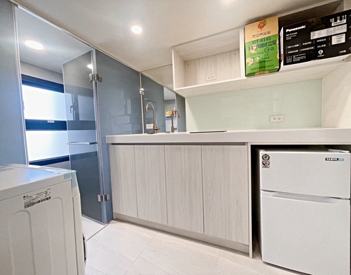 超搶手‼️全新裝潢‼️東海樓中樓大套房👍🉑租補‼️台水電 - Image 9