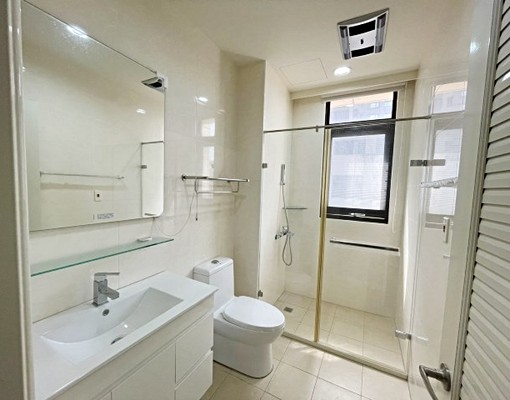 建少戶數稀有出租!大坪數3房!格局採光超優! - Image 9