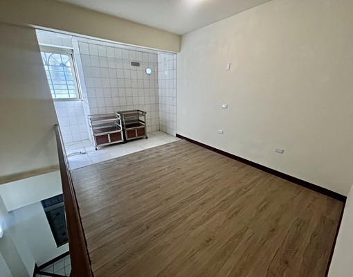 霧峰整棟空屋透天|可當店住|可營登|近光復新村 - Image 6