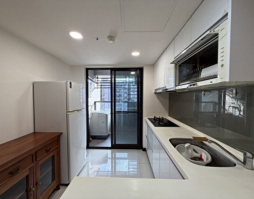 晴海全傢俱電兩房車 - Image 6