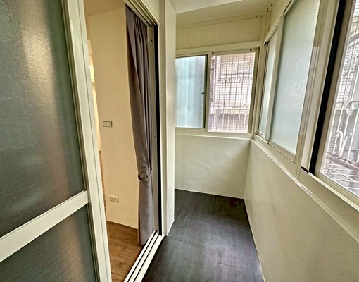 板橋🏘️租補✅近新裝潢傢俱家電🌟獨洗曬/生活機能 - Image 10