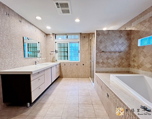 西區美術館🗝️稀有別墅4房含車庫|可報稅寵可議 - Image 14