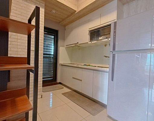 近!手信霧隱城/可補助三房含車管/家具設備齊全.拎包入住 - Image 3