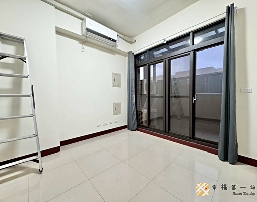 沙鹿鎮南商圈🗝️整棟透天別墅4房|可租補入籍寵物 - Image 9