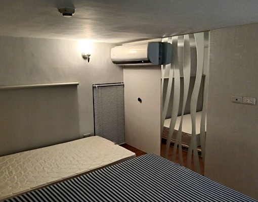 松山車站,捷運,饒河夜市近在咫尺,一卡皮箱入住 - Image 7