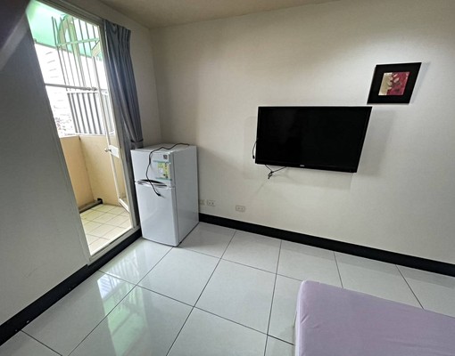 中國醫-中友百貨-電梯套房-可租補-附陽台 - Image 4