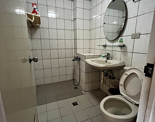 可租補!平鎮國中和平市場優質大三房+車位! - Image 10