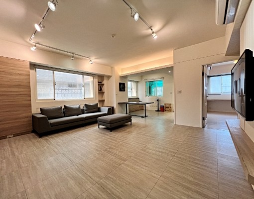 巨城百萬裝潢稀有大空間2房 - Image 3