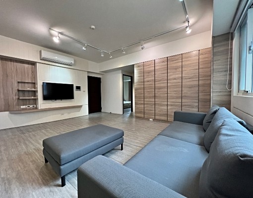 巨城百萬裝潢稀有大空間2房 - Image 1