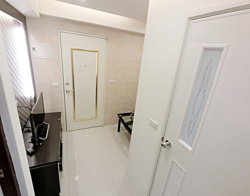 可租補🌟一房一廳🌟衛浴開窗🌟大陽台🌟 - Image 10