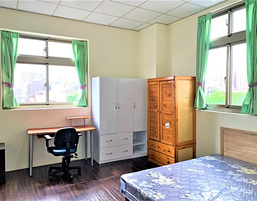 大套房,大衣櫃,室內機車位,可寵,房補,採光好,戶數少單純 - Image 4