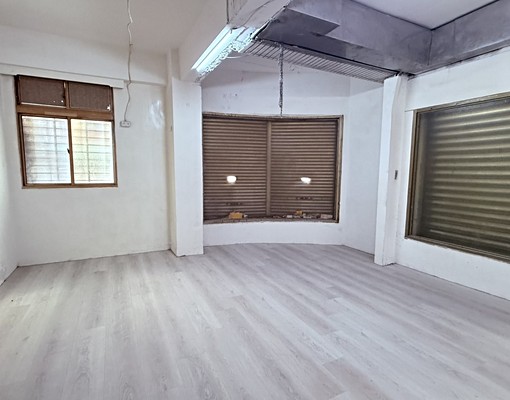 明德邊間一樓多功能"住店辨"✨可申請(租屋補助)歡迎看屋 - Image 6