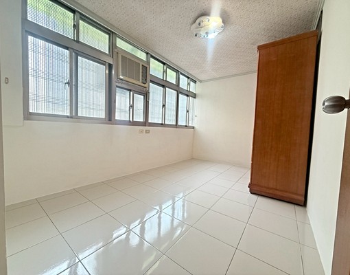 信義路📢美美3樓。屋況好 - Image 6