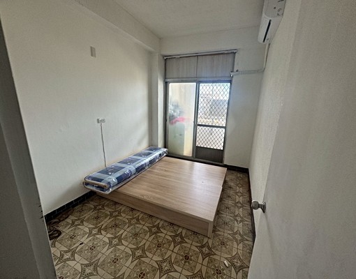 東區爬樓梯5樓四房可寵物可補助 - Image 9