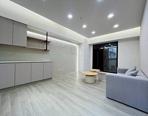 五權花園廣場♡可租屋補助♡三房雙陽台♡全新裝潢♡傢俱電全配 - Image 3