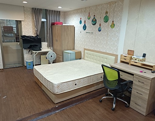 501獨立大套房出租,雙衛浴(限女性) - Image 1