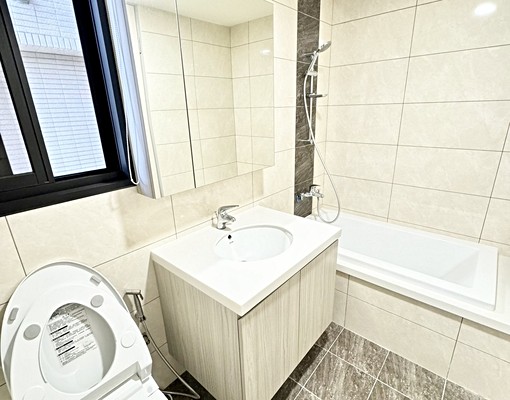 浩瀚豐世紀✨2+1質感美房✨烏日高鐵74✨採光超好✨ - Image 7