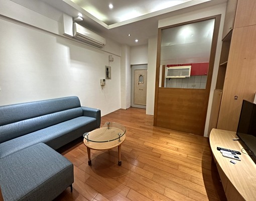 藝文特區南平路/經國路家樂福🔥2+1房/可租補🔥有機車位 - Image 2