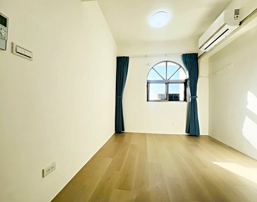 北屯區🔥可租補🔥全配🔥全新整理三房車位🔥 - Image 3