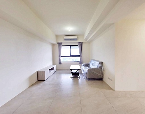 東區🔥全新三房平車🔥可租補🔥視野戶 - Image 1